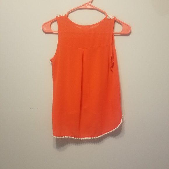 Tank top - Picture 2 of 3